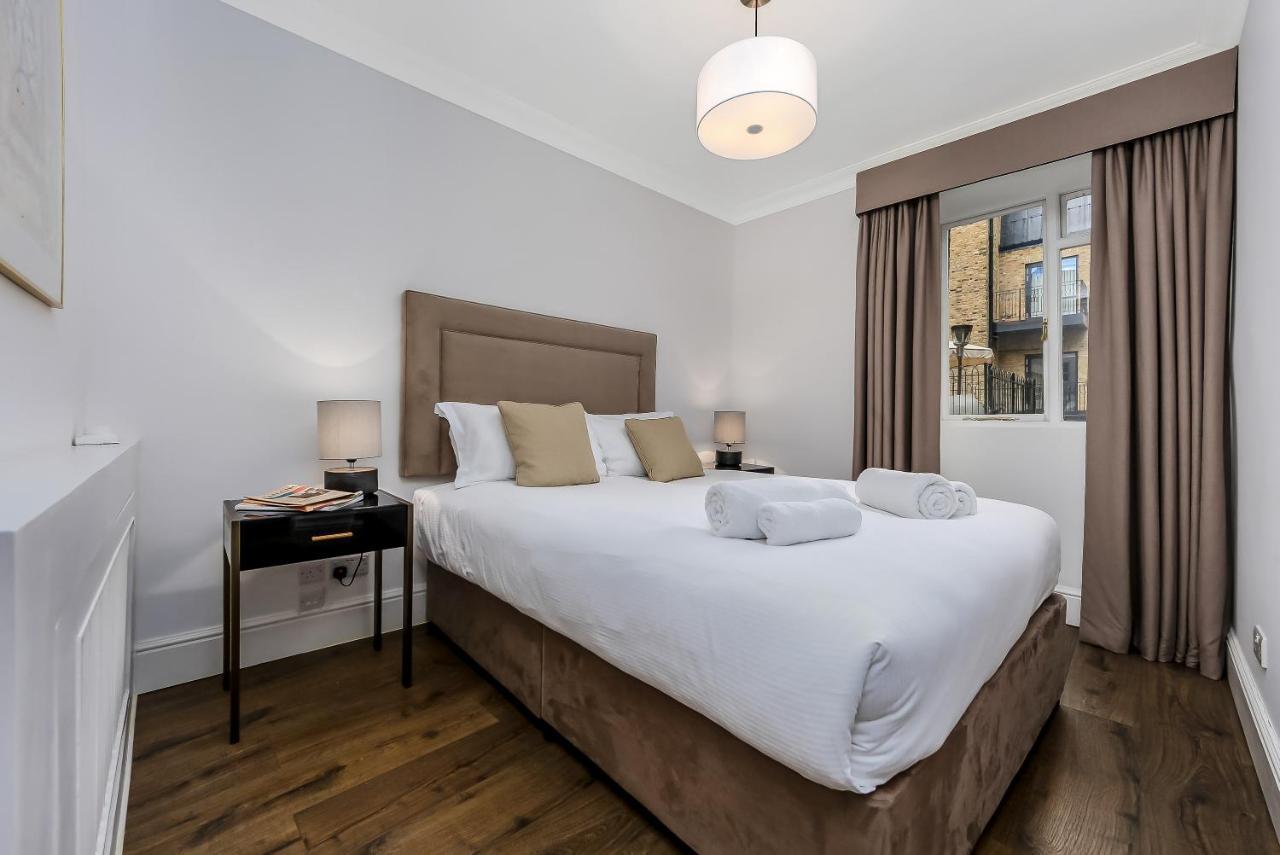 Appartamento 10 Curzon Street By Mansley Londra Esterno foto