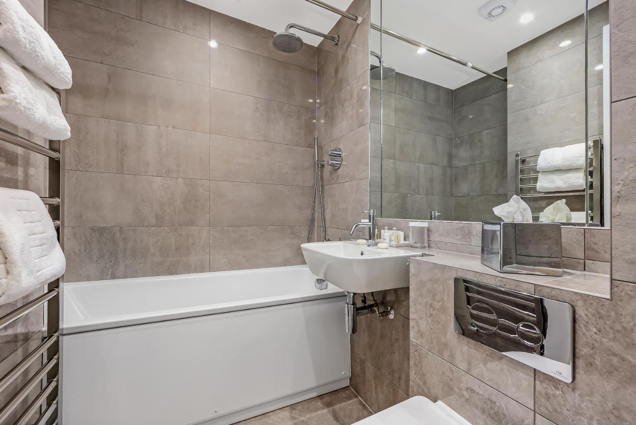 Appartamento 10 Curzon Street By Mansley Londra Esterno foto