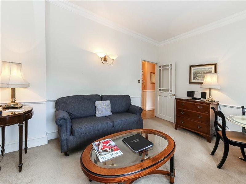 Appartamento 10 Curzon Street By Mansley Londra Esterno foto