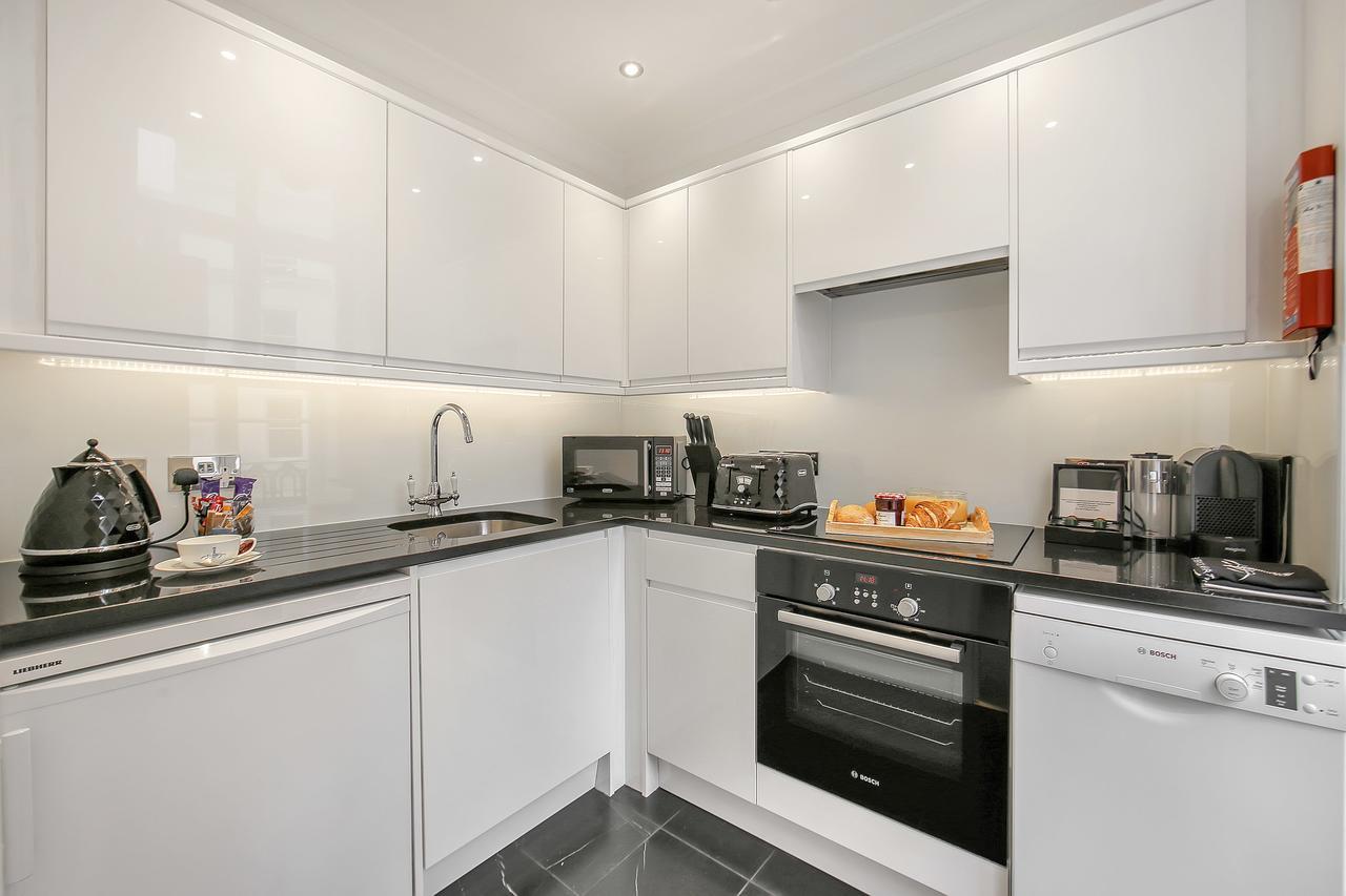 Appartamento 10 Curzon Street By Mansley Londra Esterno foto