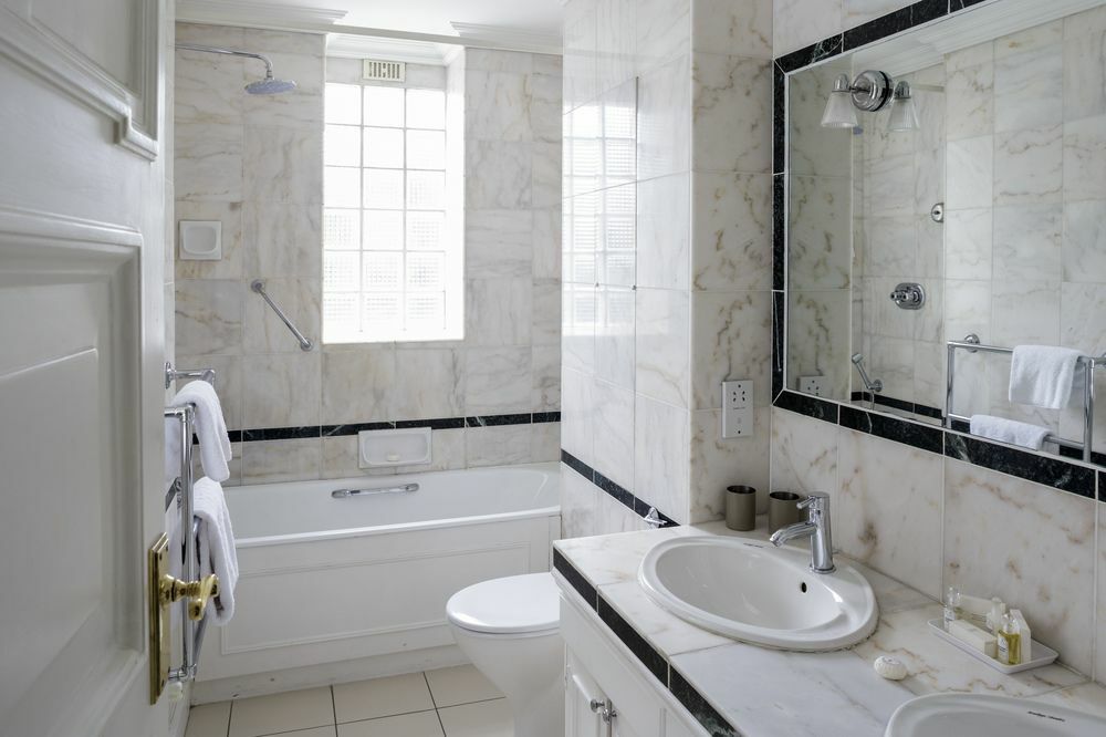 Appartamento 10 Curzon Street By Mansley Londra Esterno foto
